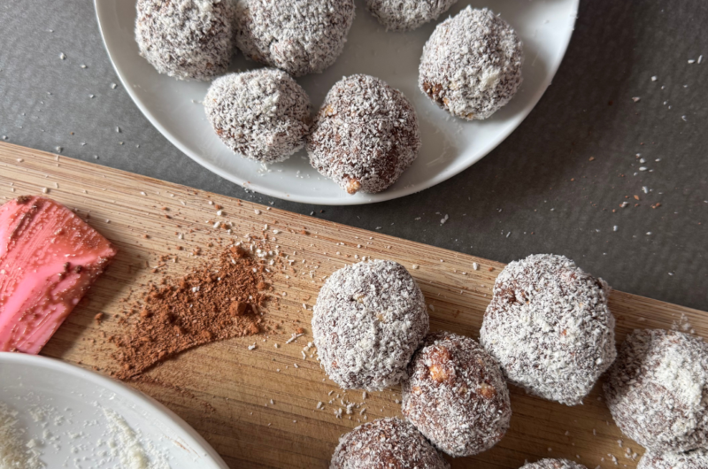 Gluten-Free Rum Balls / Golf Balls