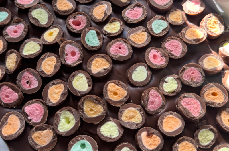 Gluten-Free Clinker Slice